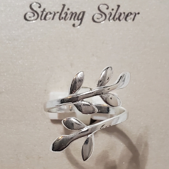 Silver 925 Leaf branch wrap ring Nwt Size 8 - Picture 1 of 2